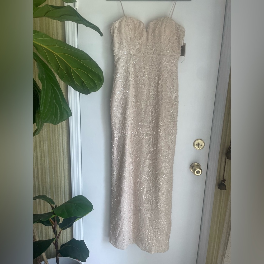 Evening Gown sequin in blush size 8